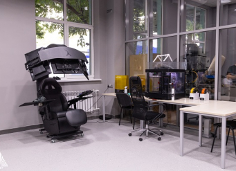В Передовой инженерной школе ЮФУ состоялось открытие лаборатории проектирования бортовых систем робототехнических комплексов