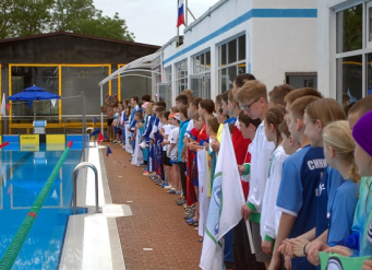 Спортсмены из ЮФУ приняли участие в турнире по плаванию «Жемчужина черного моря»