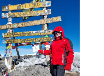 Профессор ЮФУ посвятил свое восхождение на Килиманджаро отечественной науке