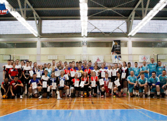 На мехмате ЮФУ прошел открытый Кубок Южного федерального университета по волейболу, посвященный памяти Юрия Жданова